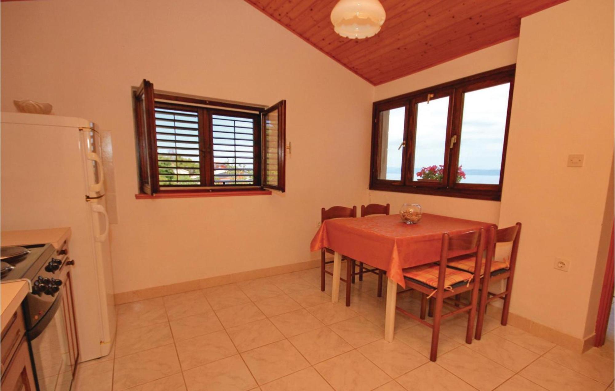 Gorgeous Apartment In Prigradica With Kitchen Exterior photo