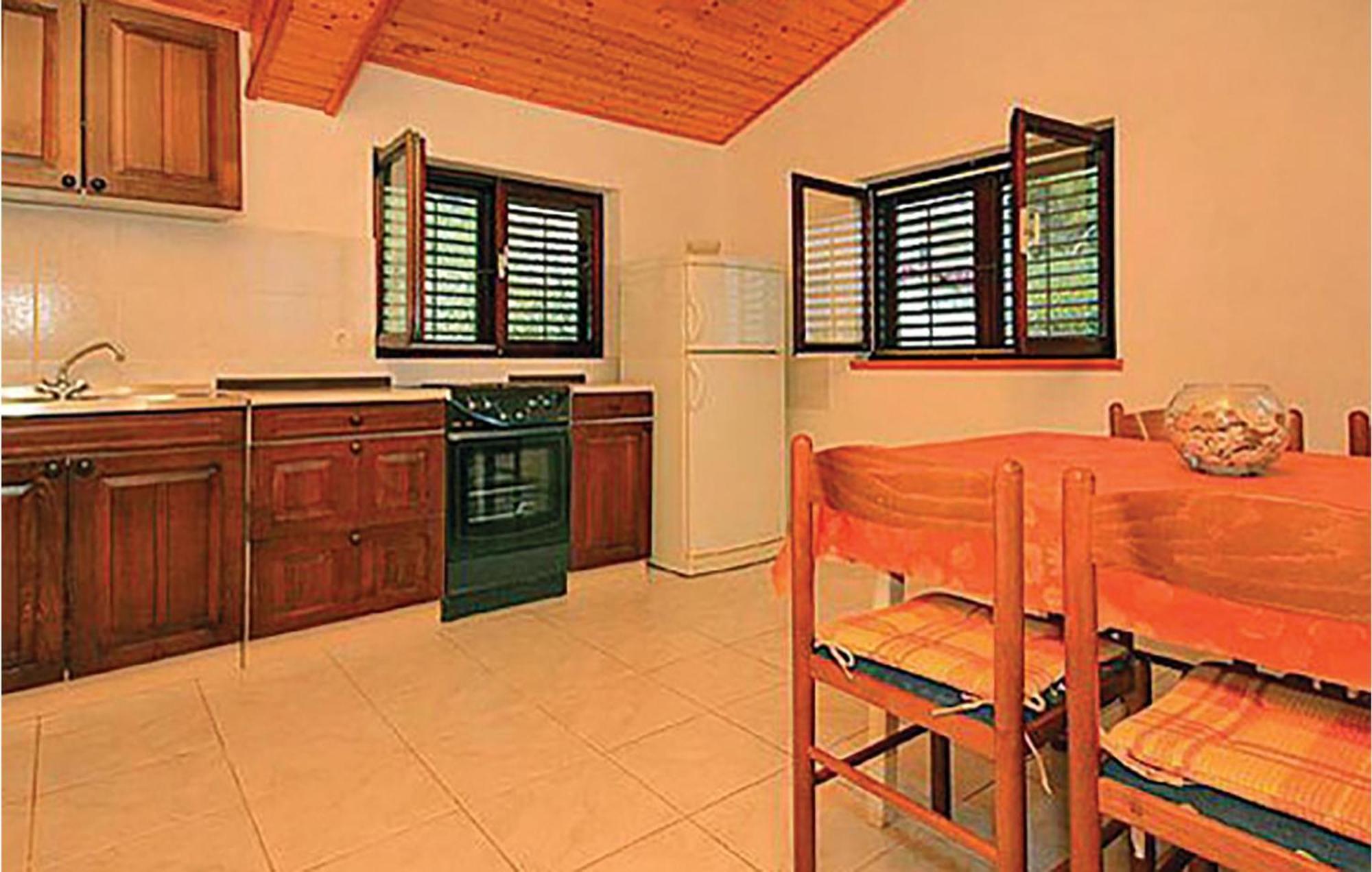 Gorgeous Apartment In Prigradica With Kitchen Exterior photo